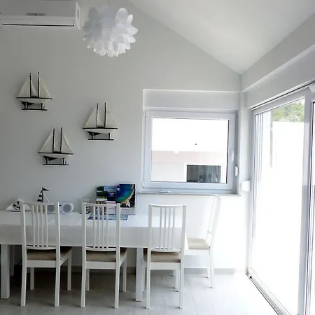 Andrea Apartman Apartment Simuni