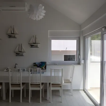 公寓 Andrea Apartman Šimuni