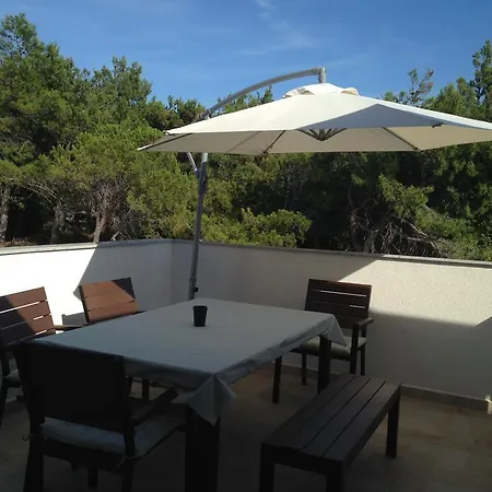 Andrea Apartman * Šimuni
